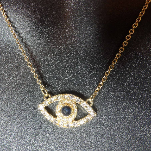 Lucky Charm Evil Eye Necklace - Picture 2 of 4